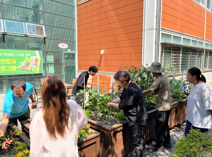 227_250710_안산대학교 간호학과 2025년 예비간호사 치유텃밭 프로그램 자체평가회 개최.png