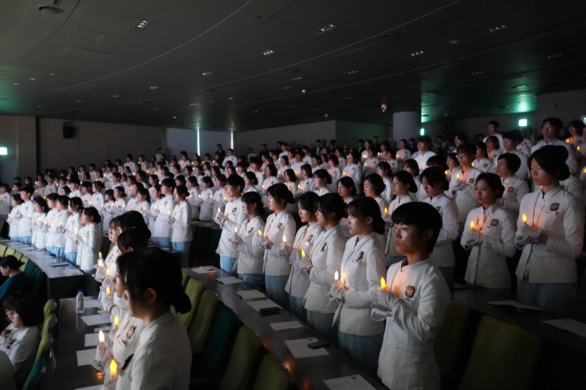 443_251105_안산대학교 간호학과 제52회 나이팅게일 선서식 개최.jpg